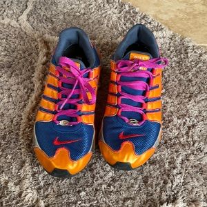 Men's Nike Shox Tayy Retro Tennies